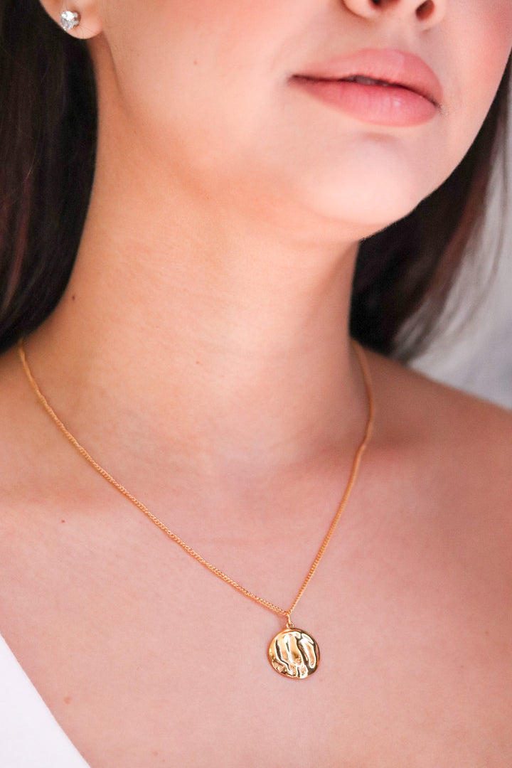 Gold Plated Necklace and Patterned Shell Pendant